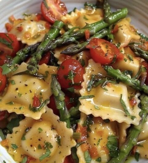 One-Pan Pesto Ravioli